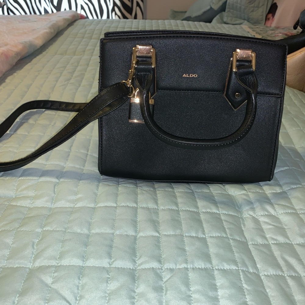 SOLD ON DEPOP ALDO crossbody/purse